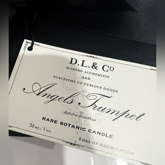 DL & Co Candle - ANGELS TRUMPET / YELLOW (6 PIECE VOTIVE SET) - Picture 4 of 4